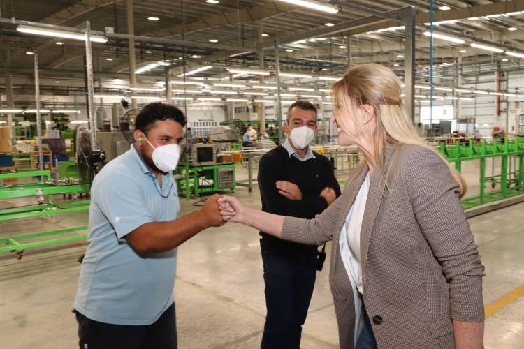 El Ministro de Hacienda de la Provincia y la intendenta Marisa Fassi recorrieron el Parque Industrial