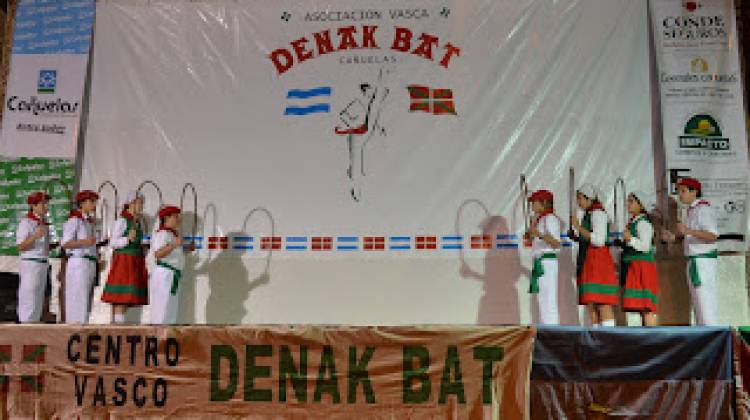14° Encuentro de Dantzaris "Aberri Eguna"