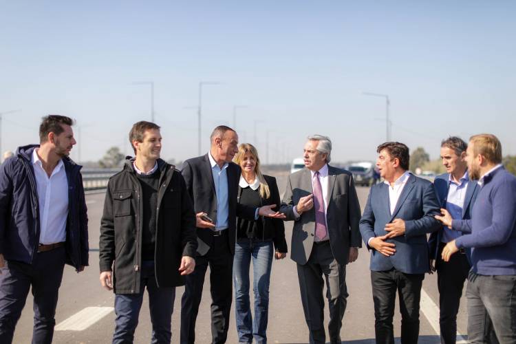 Arrieta y Fassi recorrieron con el Presidente los avances de la autopista Presidente Perón