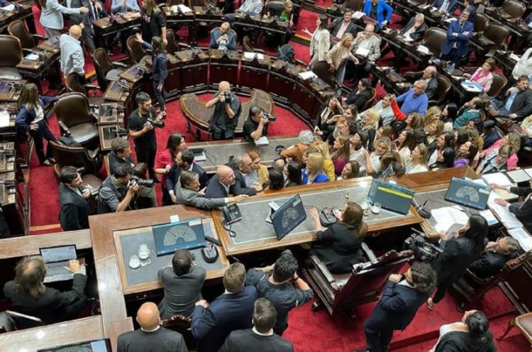 Nefasto accionar de JxC para hacer caer la sesión en pleno debate de la creación de universidades
