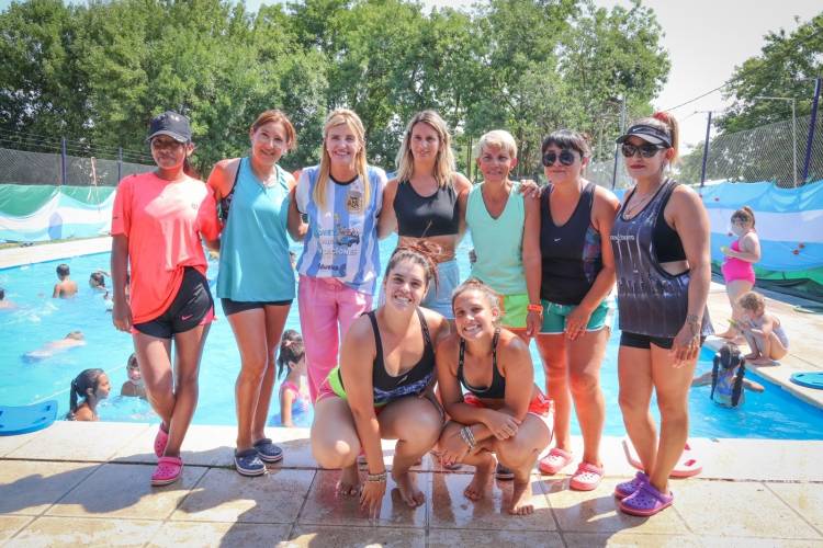 Visita a la colonia "La Scaloneta"