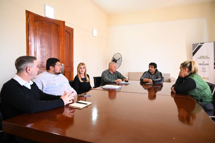 Conformaron la mesa de trabajo para resolver la continuidad del Club Uribelarrea