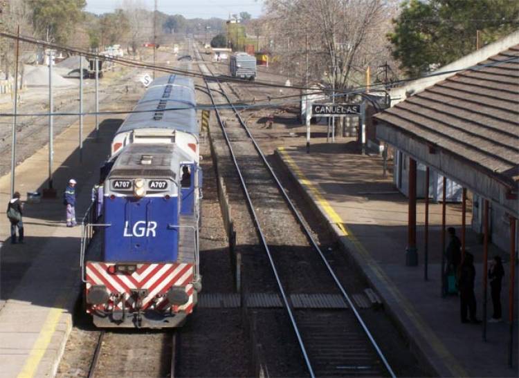Casta de los Trenes: aplican un recorte de 150 servicios en el Tren Roca