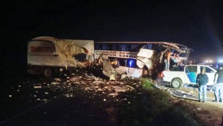 Brutal accidente en San Miguel del Monte en el que murieron cuatro personas