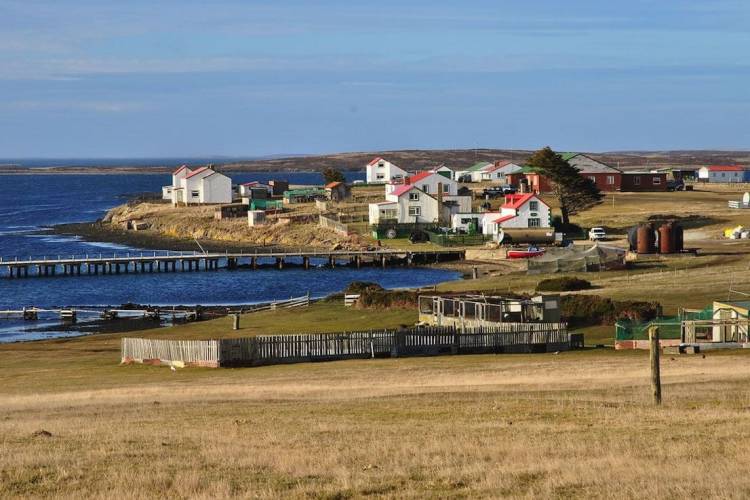 Estados Unidos evalúa retirar el apoyo a la soberanía británica sobre Malvinas