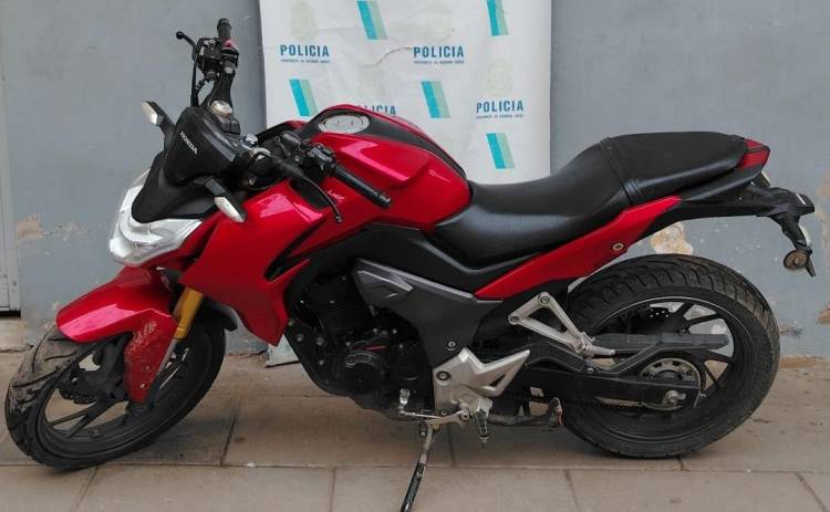 Recuperaron en Cañuelas una moto robada en Lobos