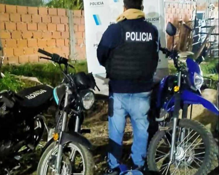  Recuperan una moto robada en Cañuelas en una vivienda de Tristán Suárez