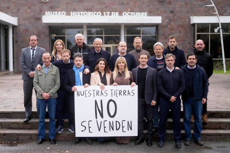 La Liga de Intendentes también marchará contra la ley de Tierras de Milei